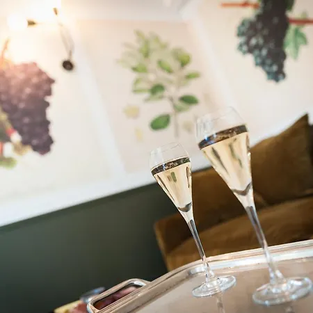 Ermitage De Corton - Teritoria 4* Chorey-les-Beaune
